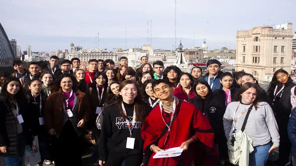 Jóvenes presentaron cinco temas prioritarios para el próximo Gobierno en Plan A, el Encuentro Nacional por las Adolescencias